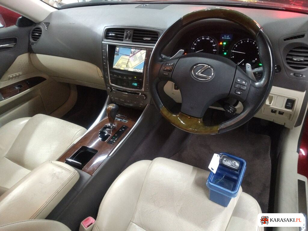 Lexus Is 2009 z aukcji japońskiej