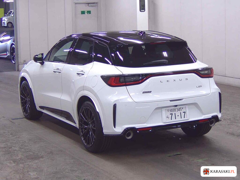 Lexus LBX 2025 z aukcji japońskiej