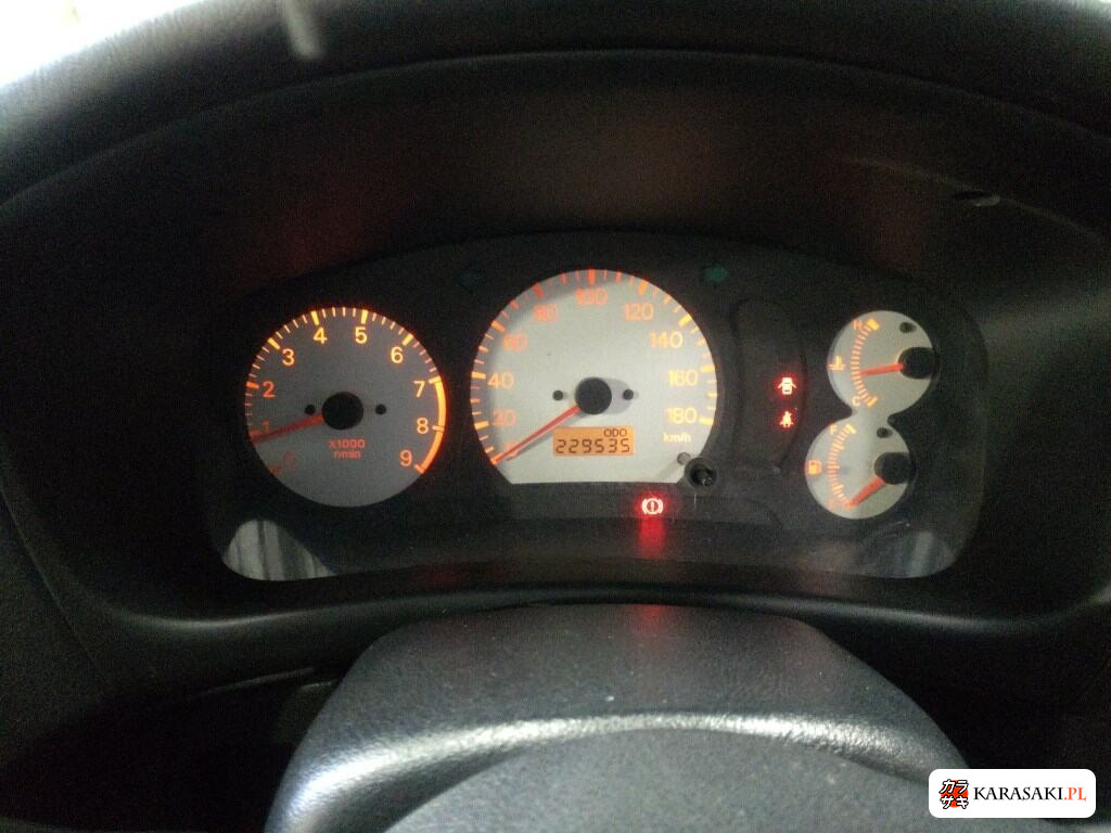 Mitsubishi Lancer 1996 z aukcji japońskiej