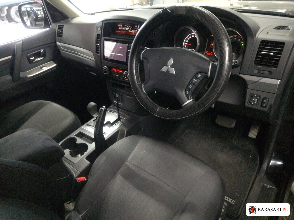 Mitsubishi Pajero 2014 z aukcji japońskiej