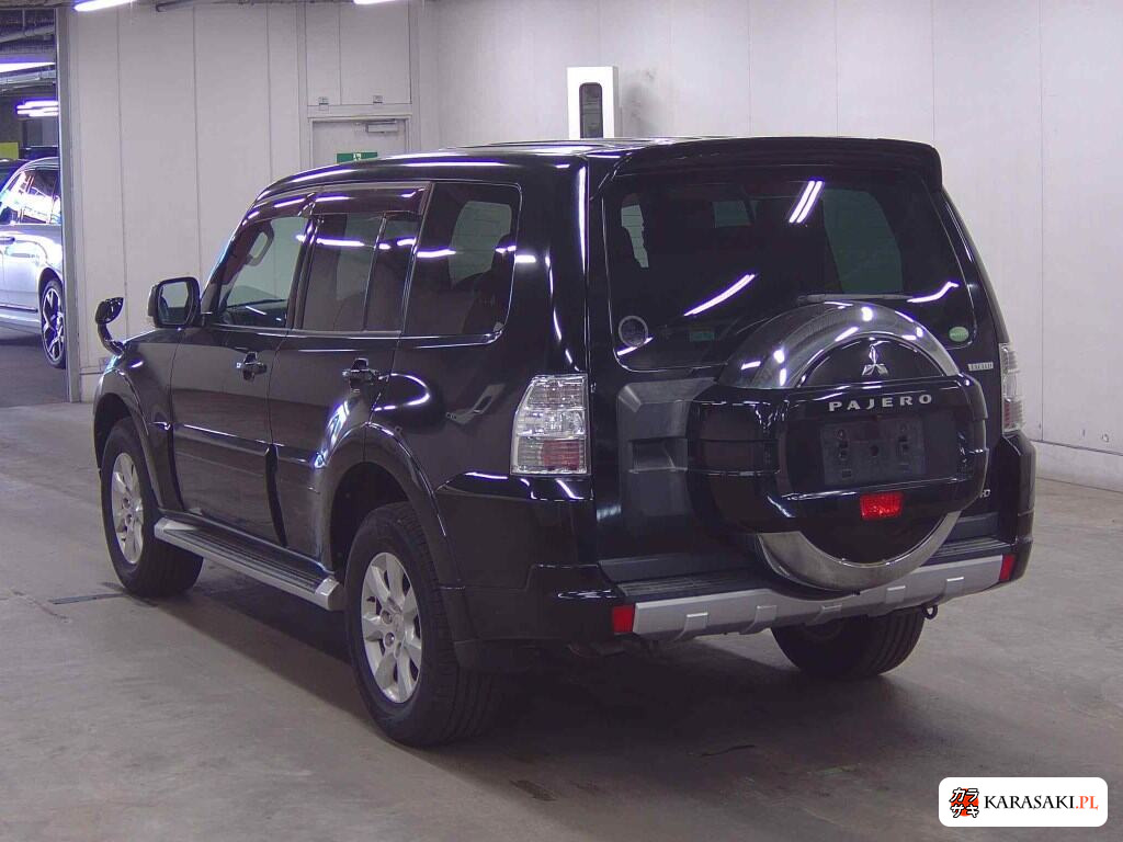 Mitsubishi Pajero 2014 z aukcji japońskiej