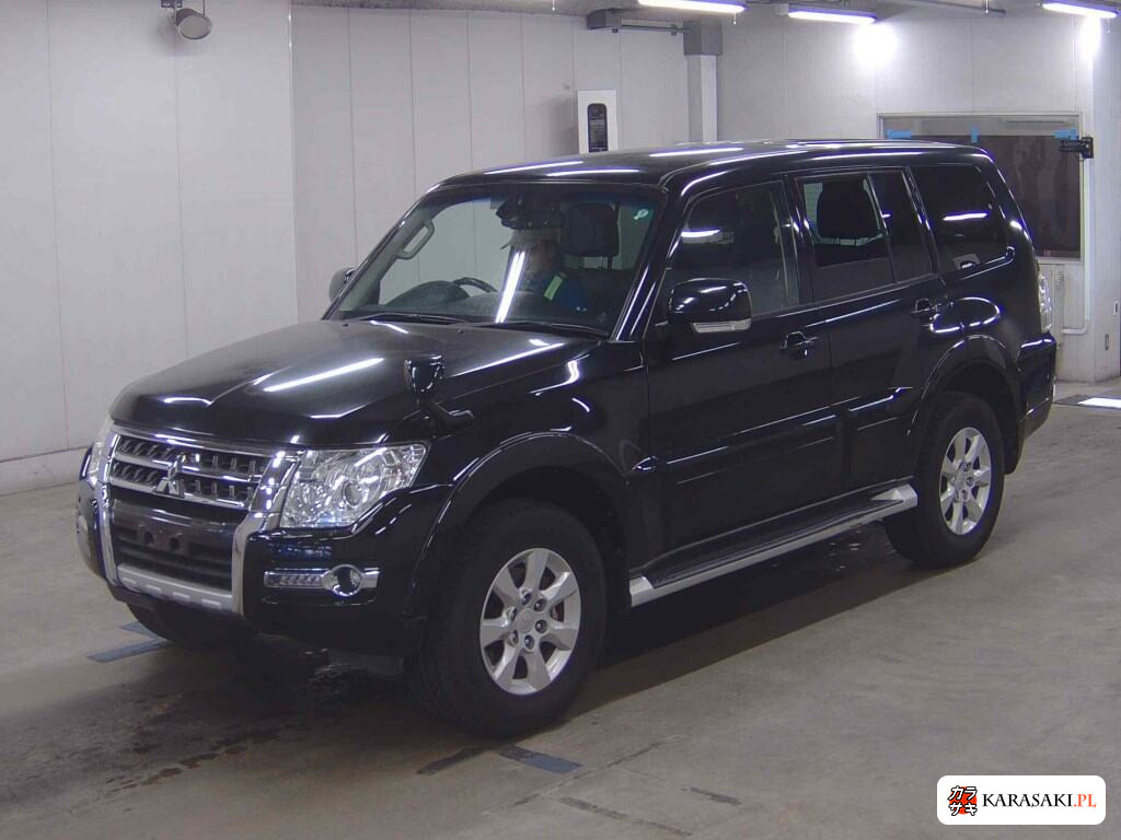 Mitsubishi Pajero 2015 z aukcji japońskiej