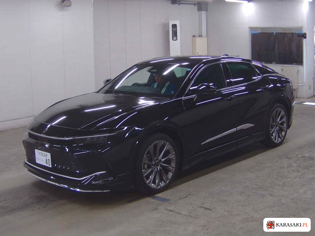 Toyota Crown Crossover 2024 z aukcji japońskiej