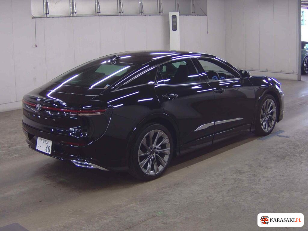 Toyota Crown Crossover 2024 z aukcji japońskiej