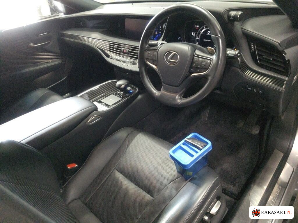 Lexus LS 2018 z aukcji japońskiej
