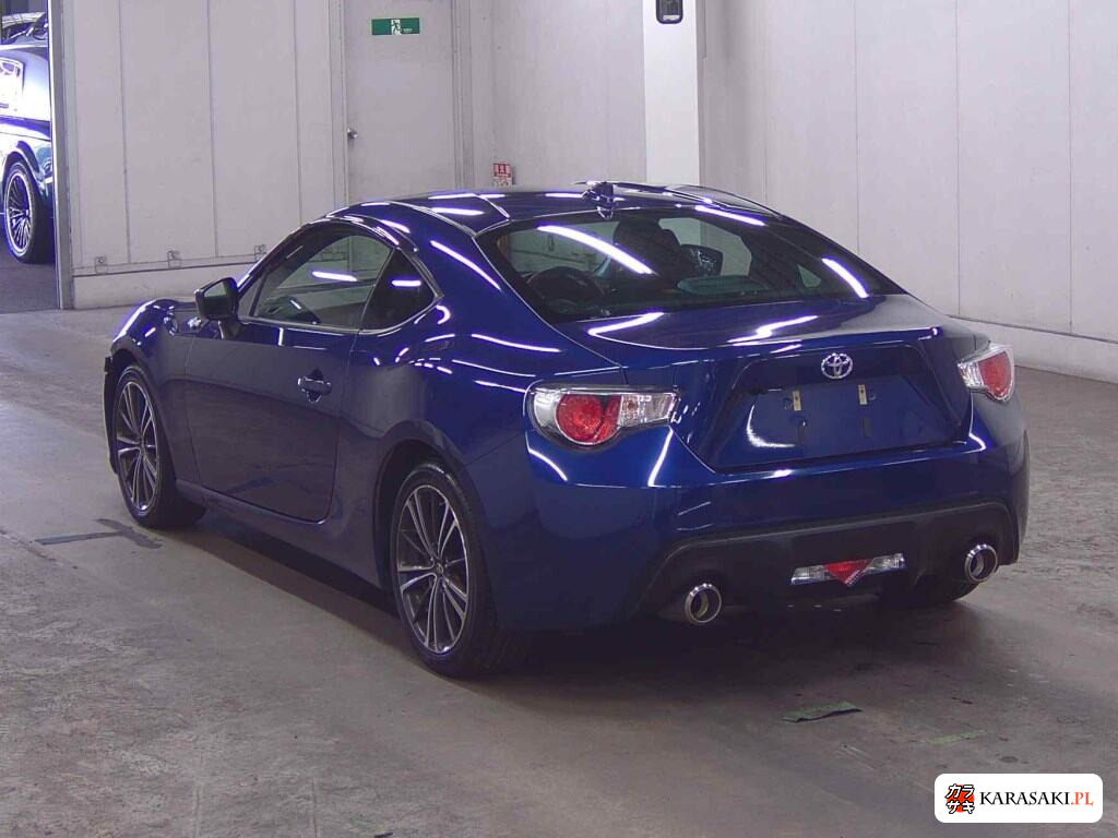 Toyota 86 2015 z aukcji japońskiej