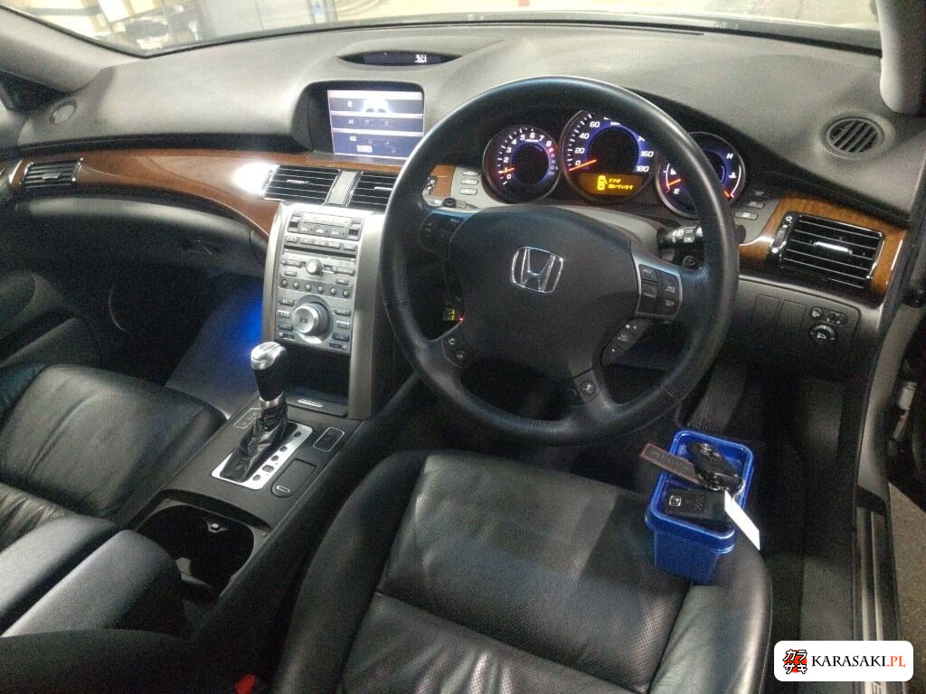 Honda Legend 2007 z aukcji japońskiej