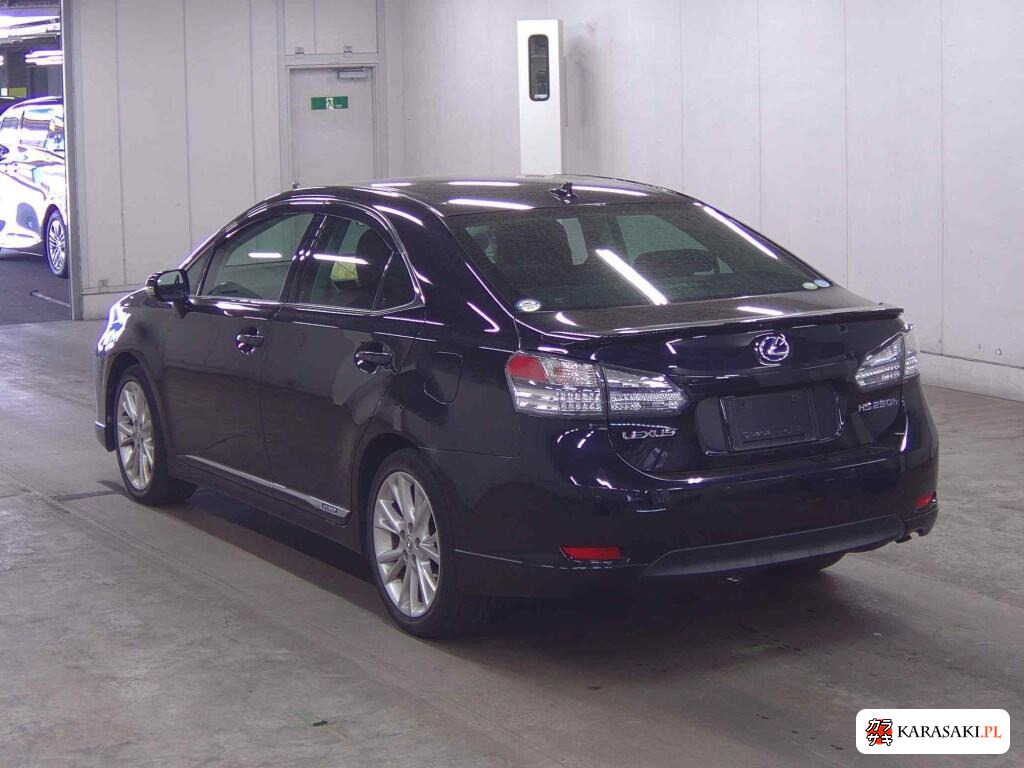 Lexus HS 2010 z aukcji japońskiej