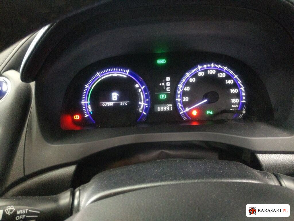 Lexus HS 2010 z aukcji japońskiej