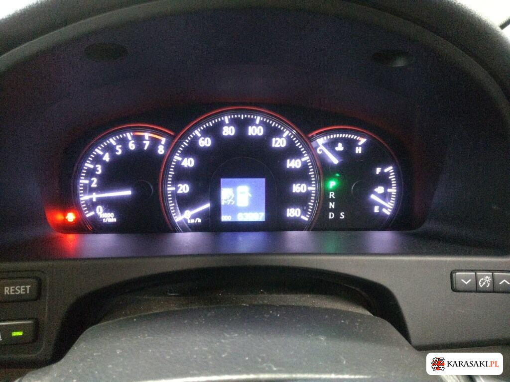 Toyota Crown 2010 z aukcji japońskiej