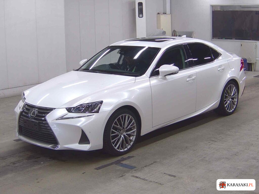 Lexus Is 2016 z aukcji japońskiej