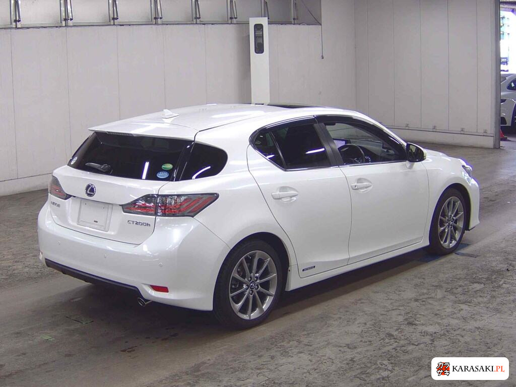 Lexus CT 2013 z aukcji japońskiej