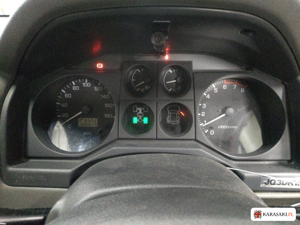 Mitsubishi Pajero 2004 z aukcji japońskiej