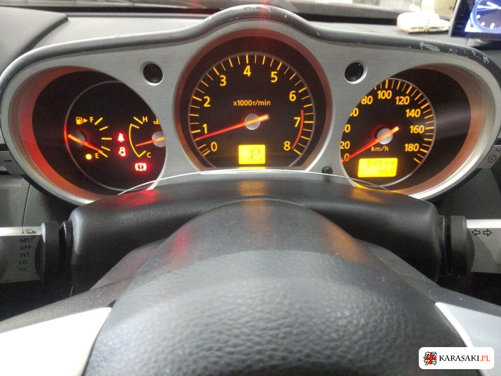 Nissan Fairlady Z 2006 z aukcji japońskiej