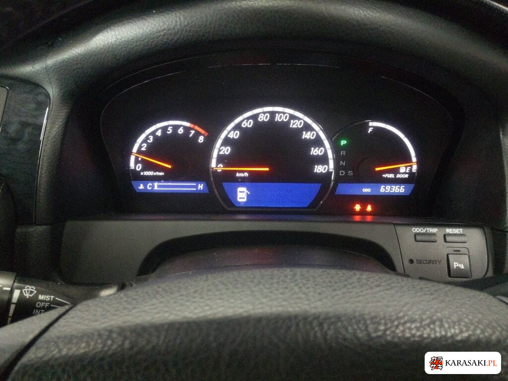 Toyota Crown 2007 z aukcji japońskiej