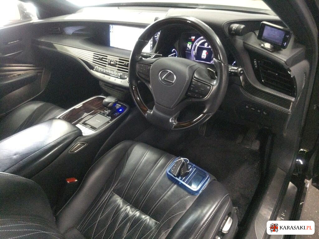 Lexus LS 2018 z aukcji japońskiej