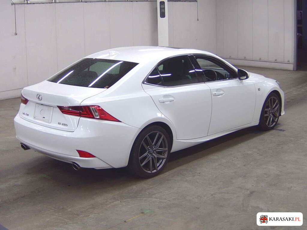 Lexus Is 2014 z aukcji japońskiej