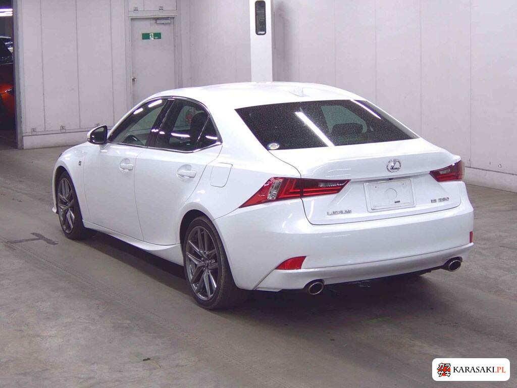 Lexus Is 2014 z aukcji japońskiej