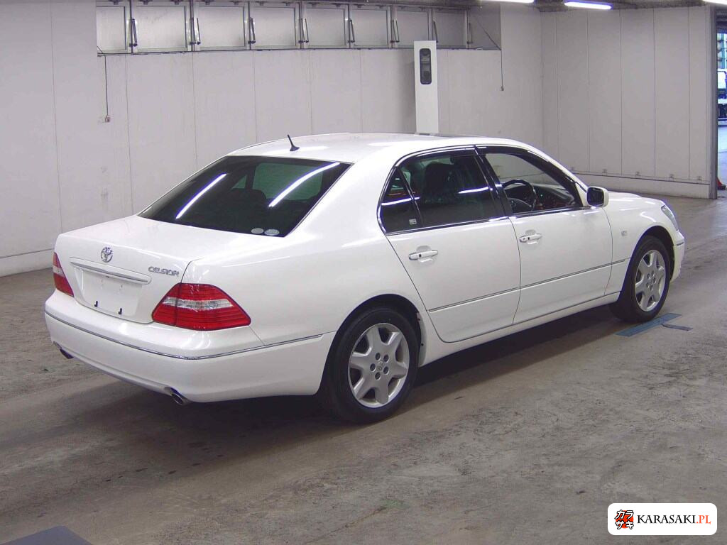 Toyota Celsior 2005 z aukcji japońskiej