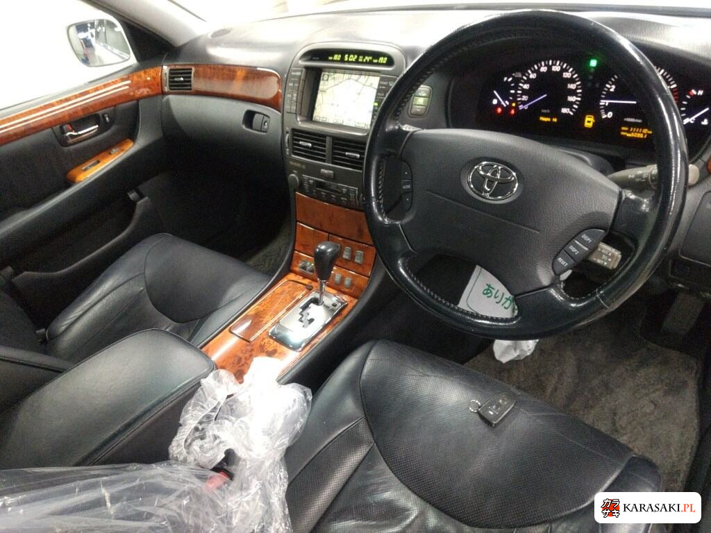Toyota Celsior 2005 z aukcji japońskiej