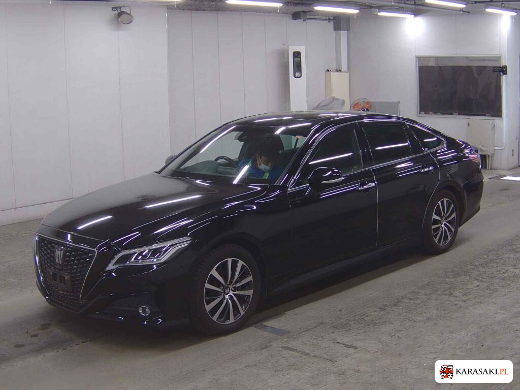 Toyota Crown 2019 z aukcji japońskiej