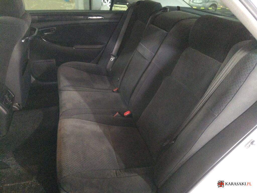 Toyota Crown 2008 z aukcji japońskiej