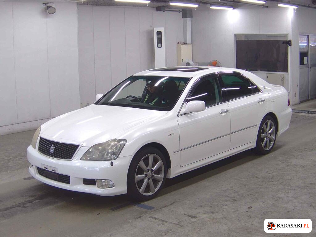 Toyota Crown 2006 z aukcji japońskiej