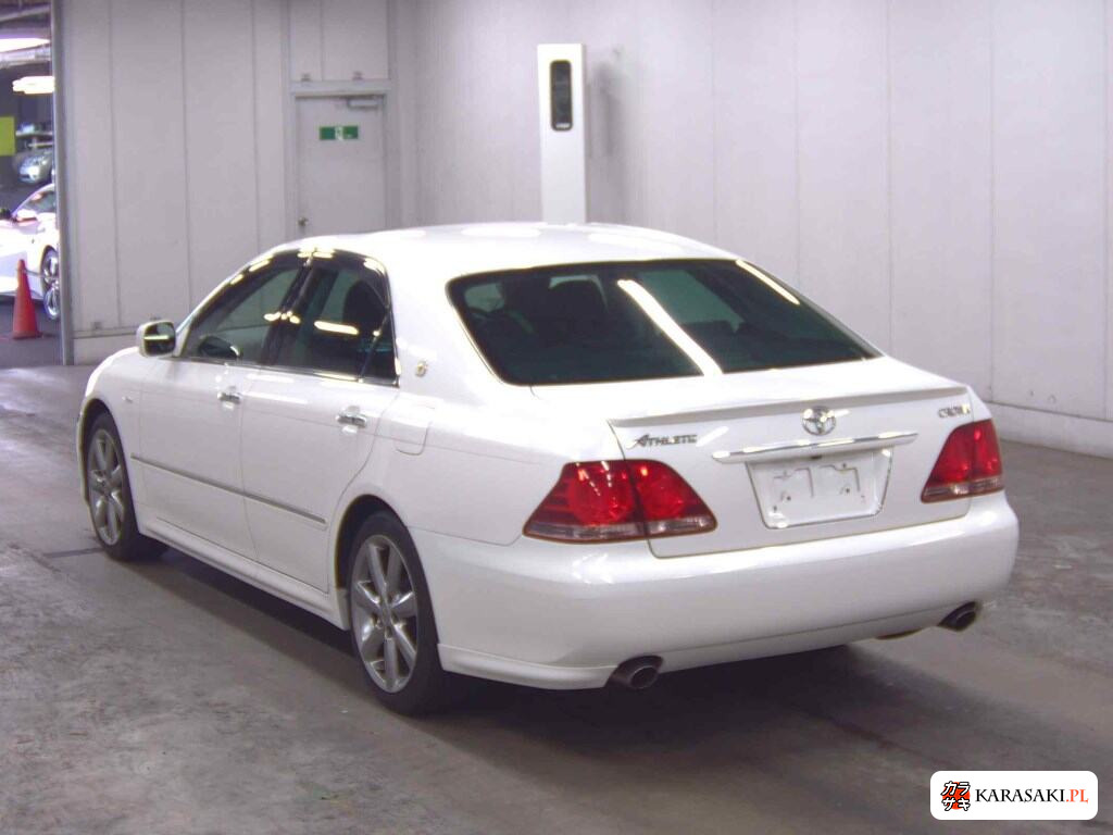 Toyota Crown 2006 z aukcji japońskiej