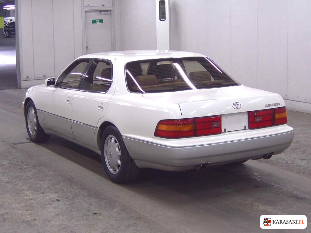 Toyota Celsior 1993 z aukcji japońskiej