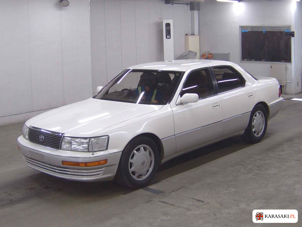 Toyota Celsior 1993 z aukcji japońskiej