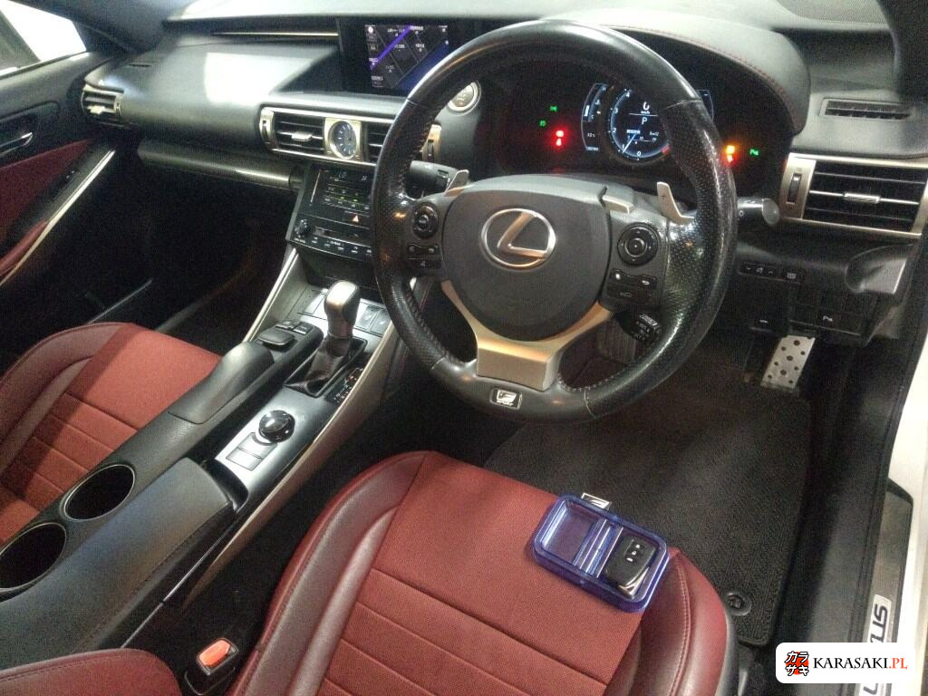 Lexus Is 2013 z aukcji japońskiej