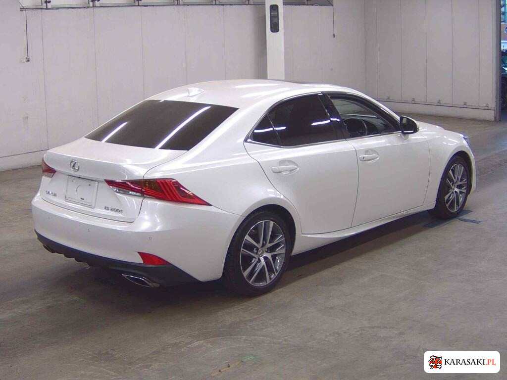 Lexus Is 2017 z aukcji japońskiej