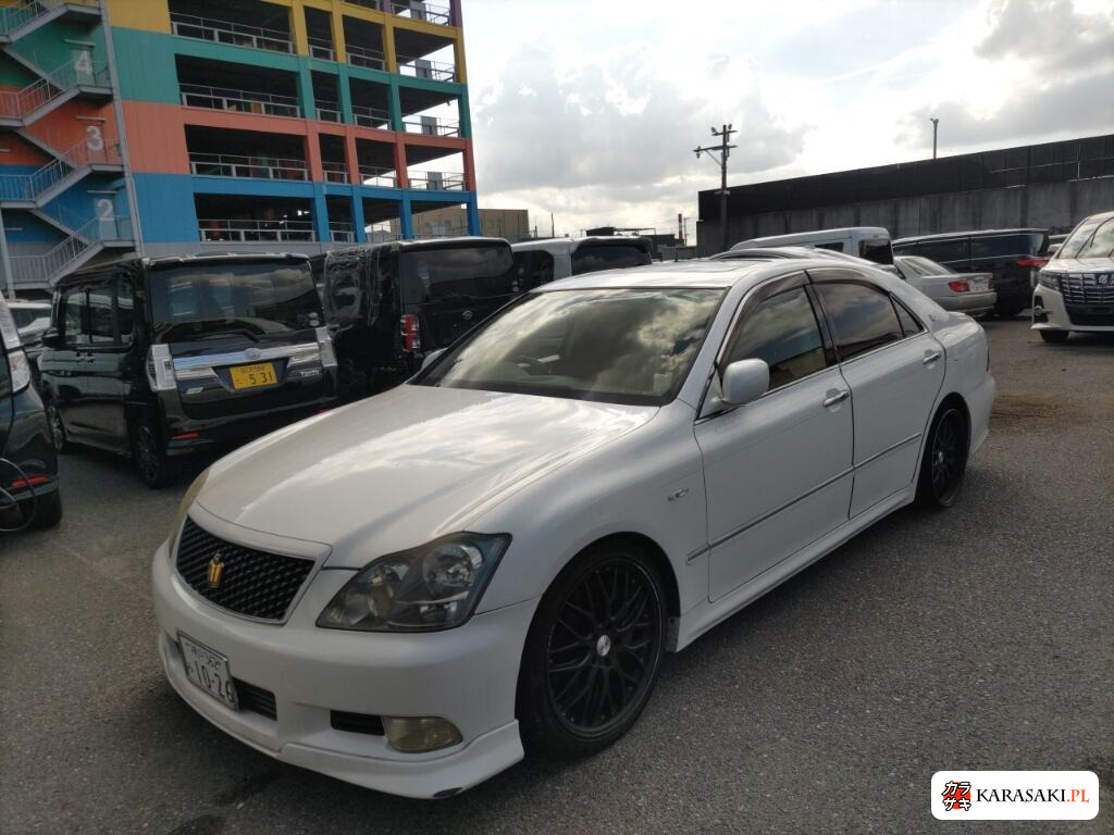 Toyota Crown 2006 z aukcji japońskiej