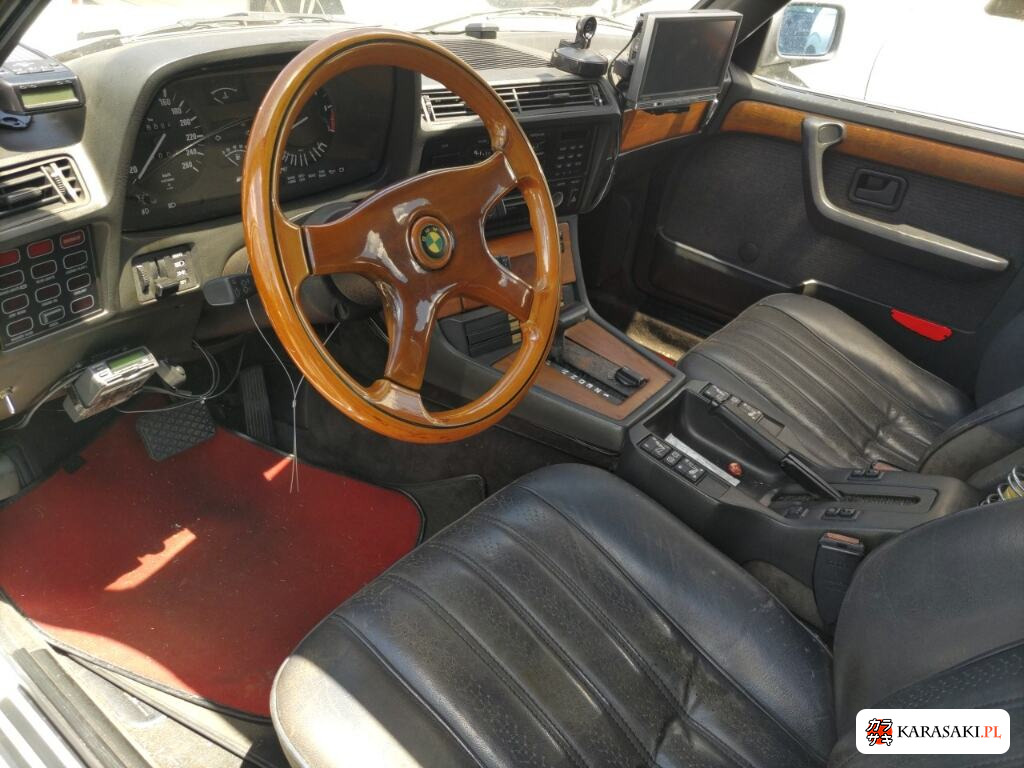 BMW 7 Series 1985 z aukcji japońskiej