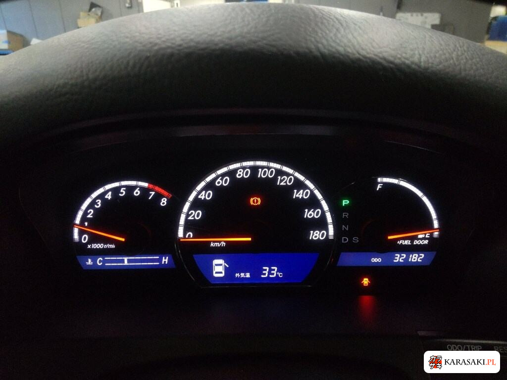 Toyota Crown 2005 z aukcji japońskiej