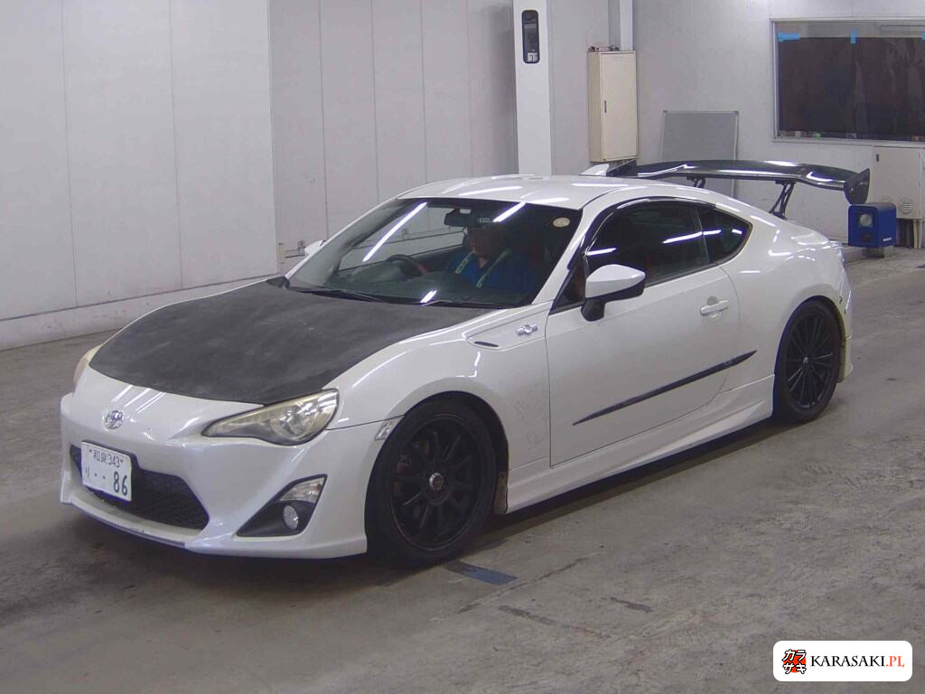 Toyota 86 2012 z aukcji japońskiej
