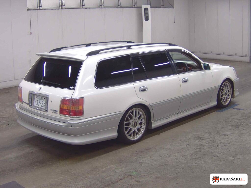 Toyota Crown Estate 2000 z aukcji japońskiej