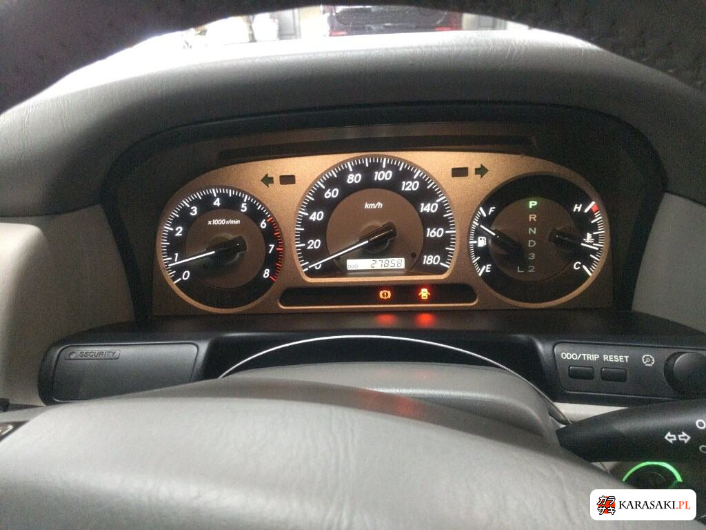 Toyota Crown 2001 z aukcji japońskiej
