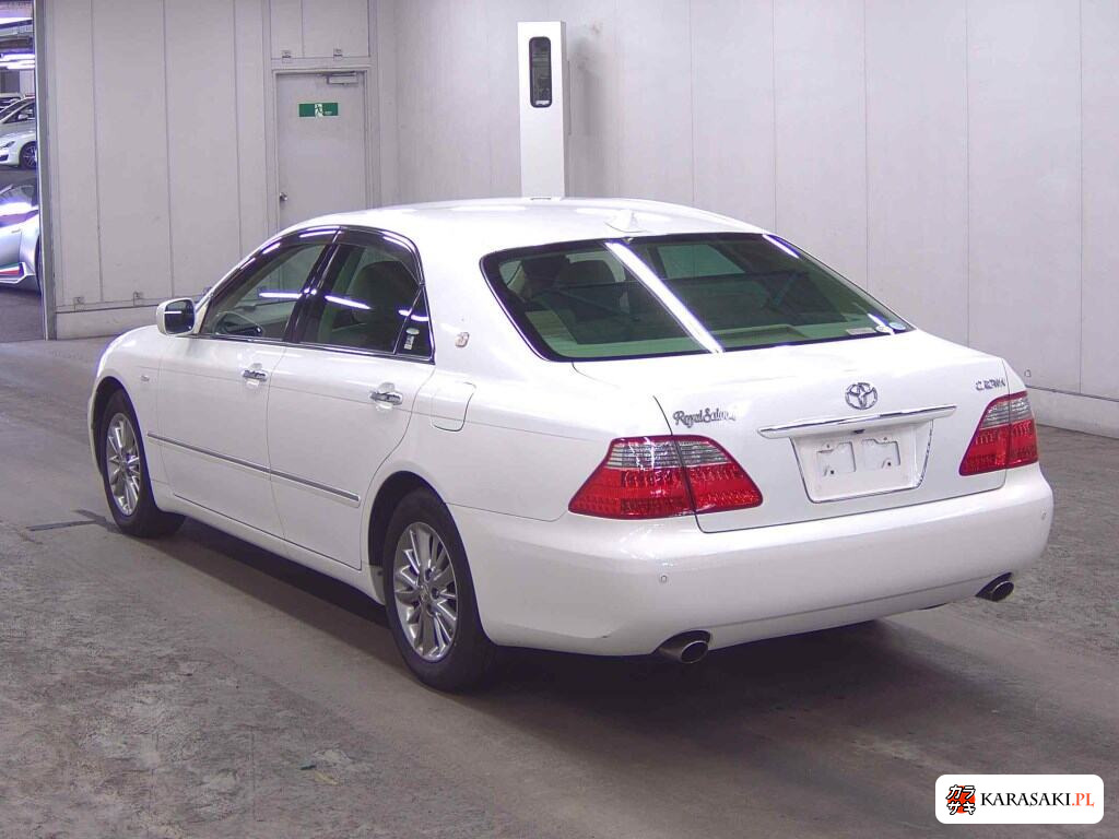 Toyota Crown 2007 z aukcji japońskiej