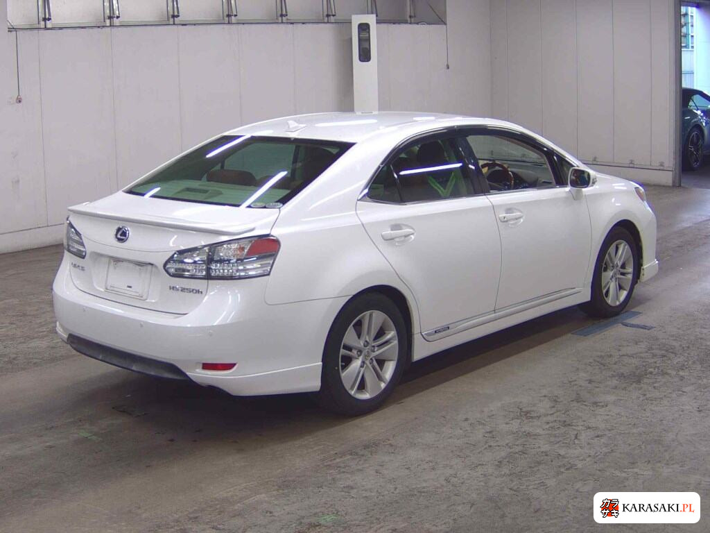 Lexus HS 2009 z aukcji japońskiej