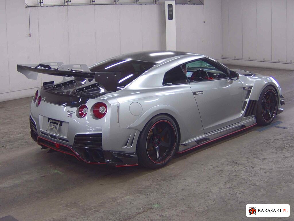 Nissan GT-R 2008 z aukcji japońskiej