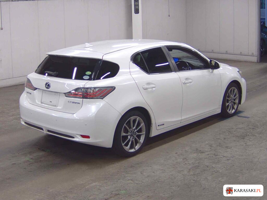 Lexus CT 2013 z aukcji japońskiej