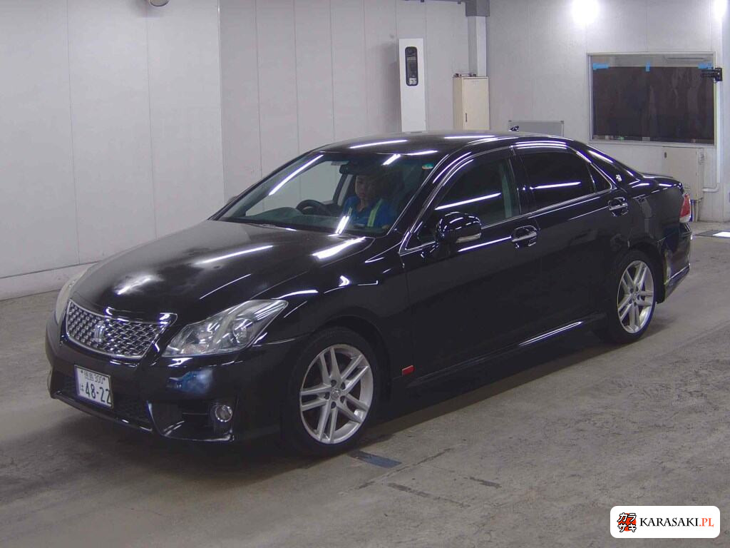 Toyota Crown 2011 z aukcji japońskiej