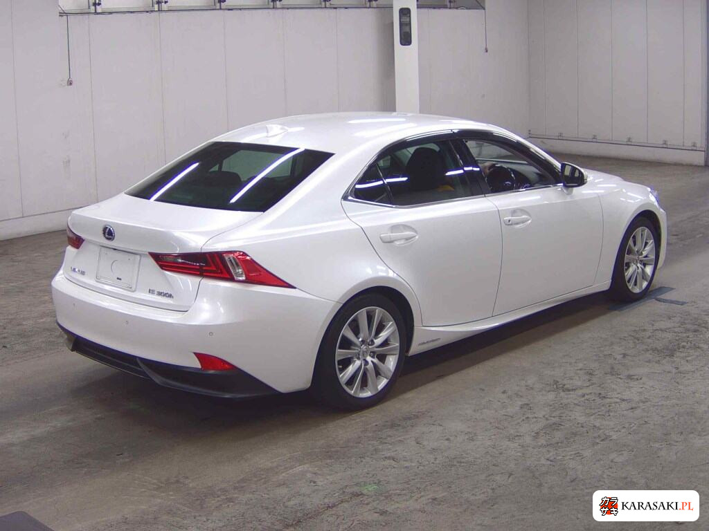 Lexus Is 2015 z aukcji japońskiej