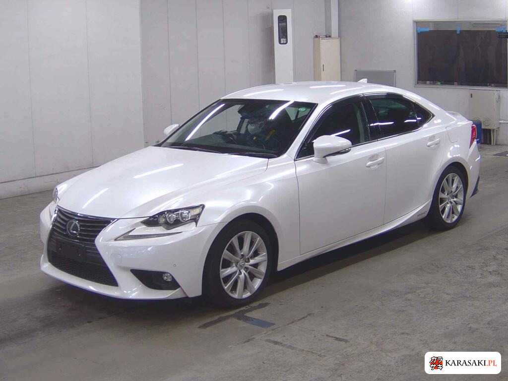 Lexus Is 2015 z aukcji japońskiej
