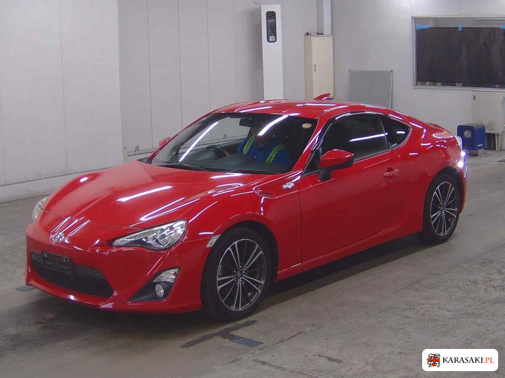 Toyota 86 2013 z aukcji japońskiej