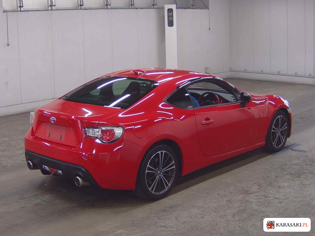 Toyota 86 2013 z aukcji japońskiej