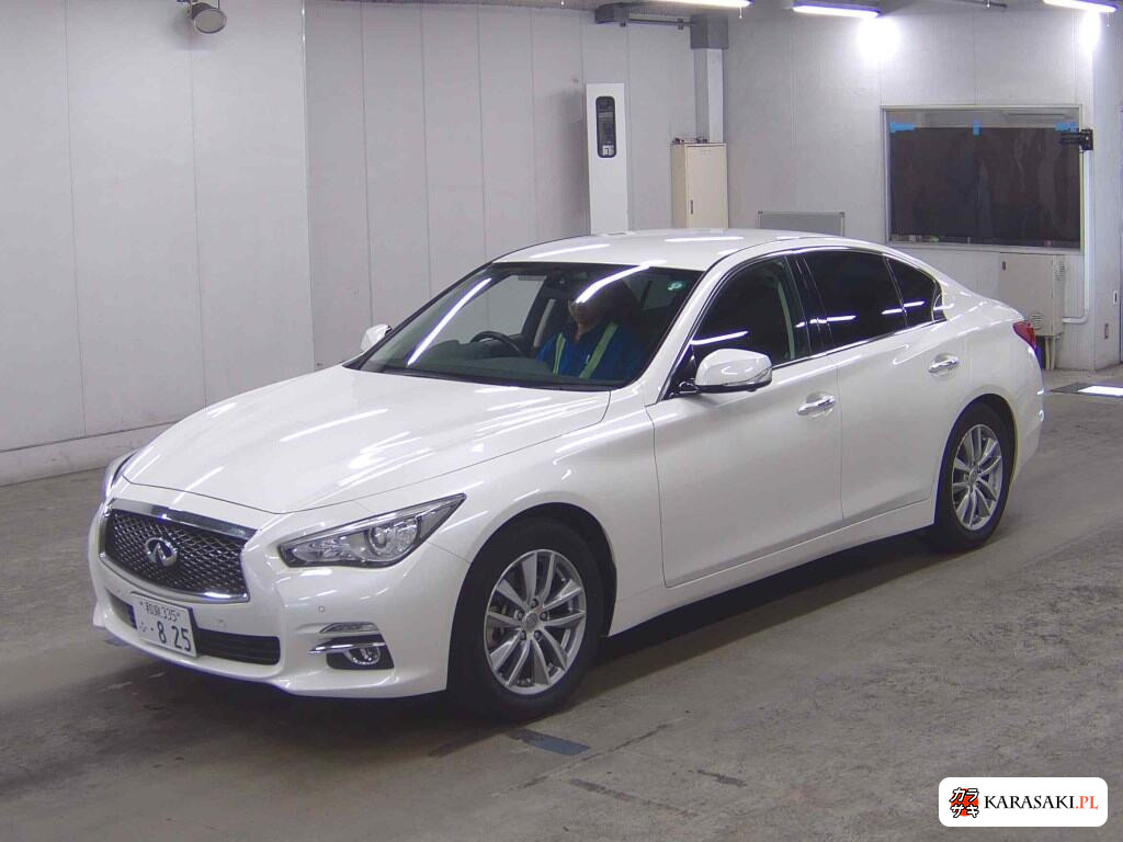 Nissan Skyline 2017 z aukcji japońskiej