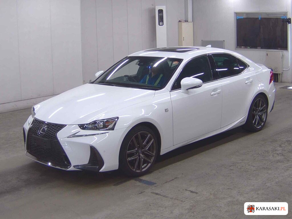 Lexus Is 2019 z aukcji japońskiej
