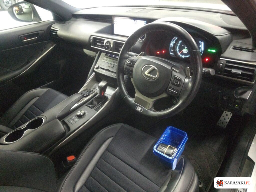 Lexus Is 2019 z aukcji japońskiej